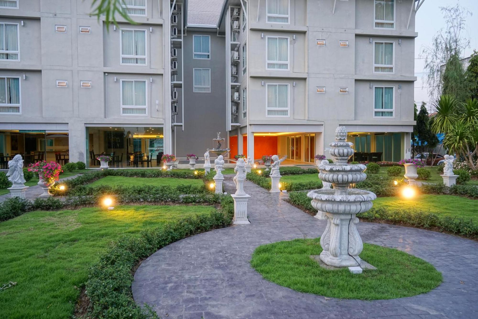 Nantra Chiangmai Riverfront Hotel, Chiang Mai